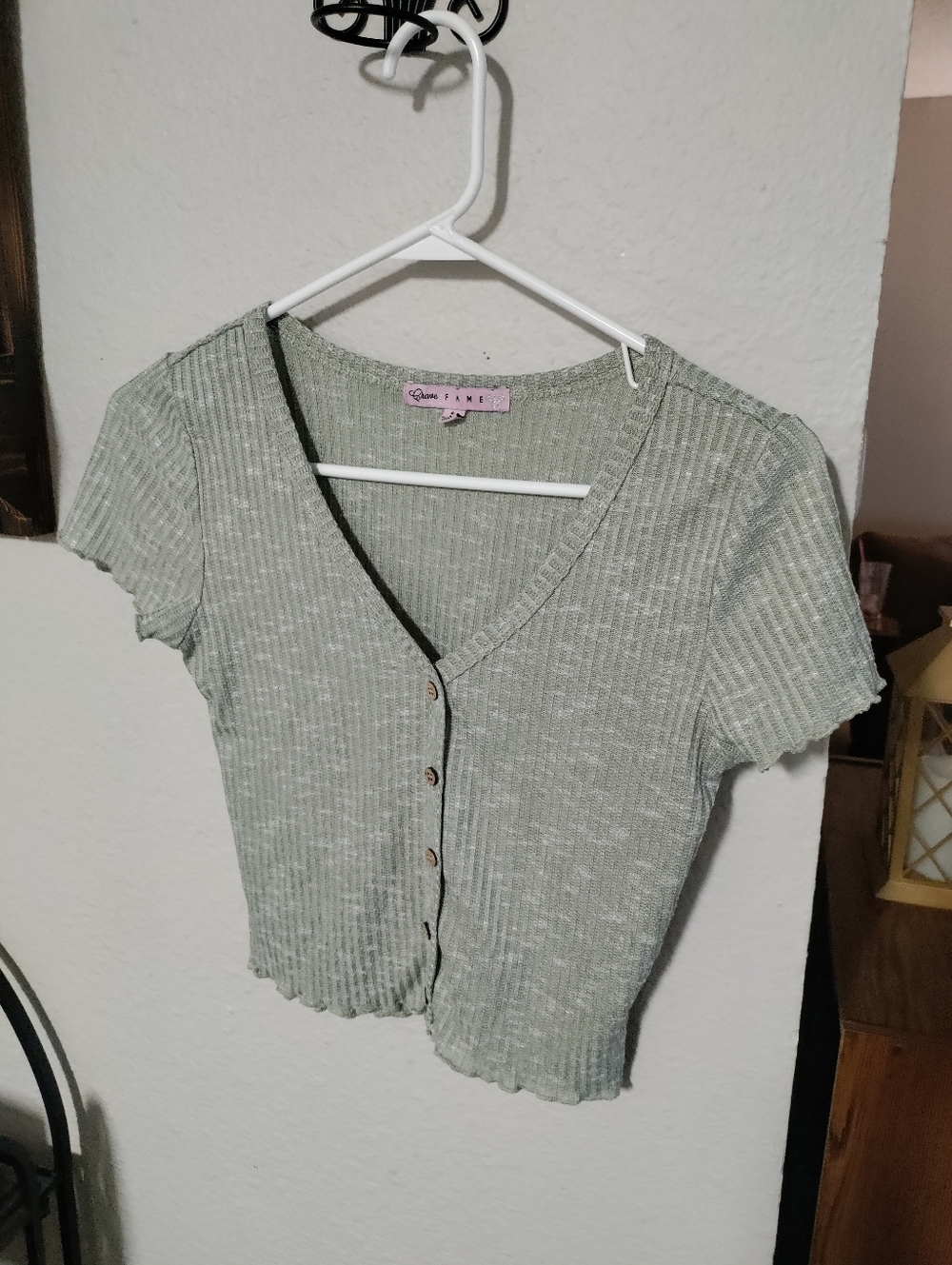 Crave Fame Crop Top Size Small